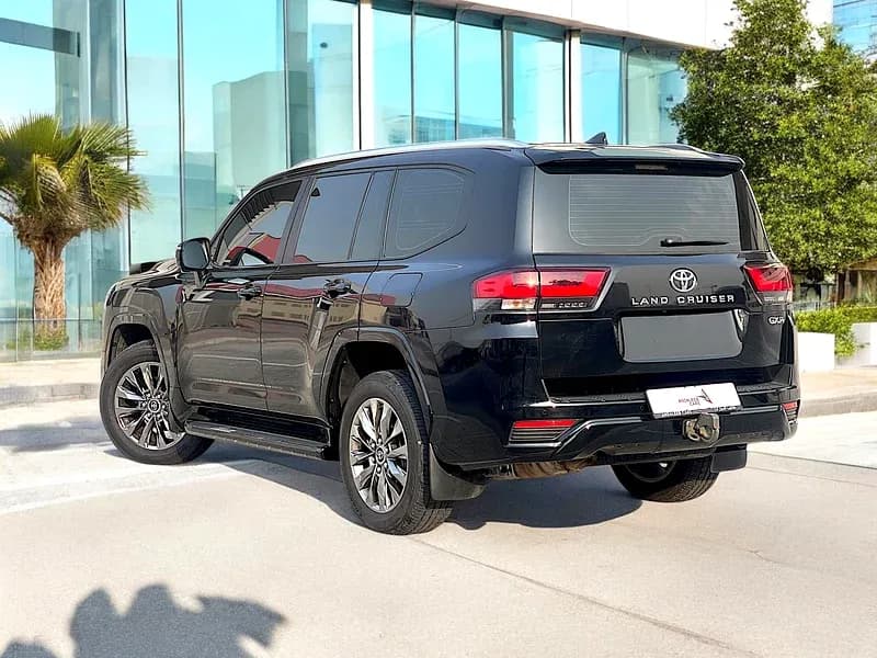 مستعملة تويوتا لاند كروزر 4.0L GXR 2023