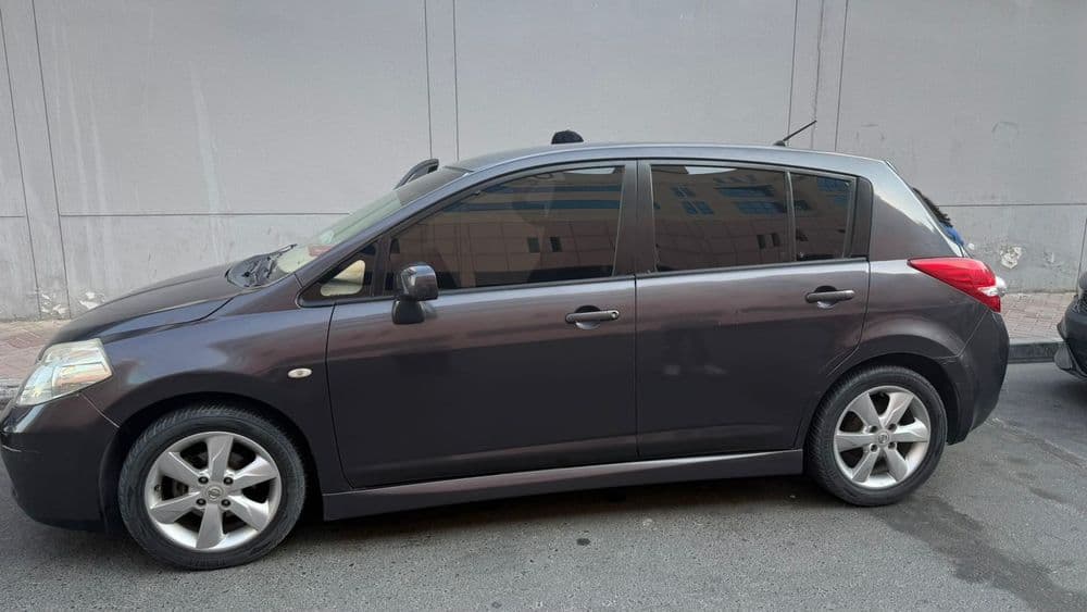 Used Nissan Tiida 2009