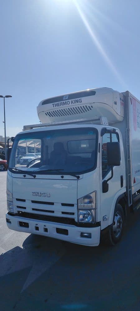 Used Isuzu Reward 2025
