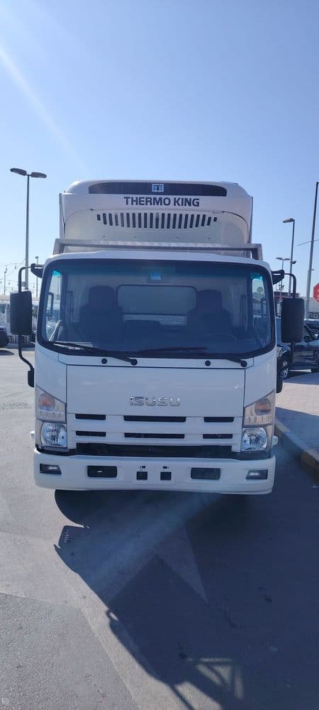 Used Isuzu Reward 2025