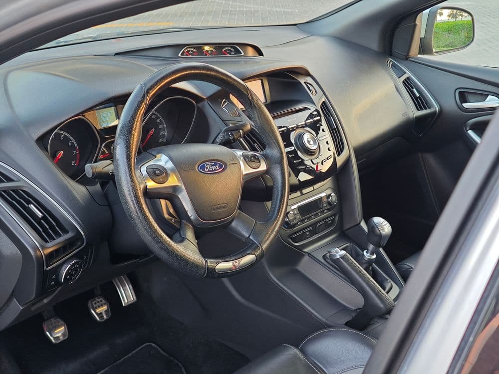 مستعملة فورد فوكس ST 2013