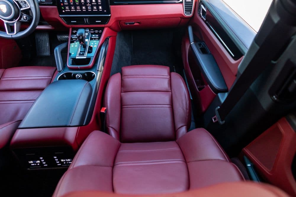 Used Porsche Cayenne 2023