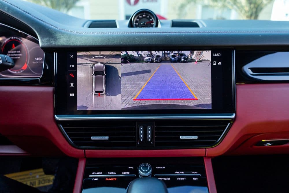 Used Porsche Cayenne 2023