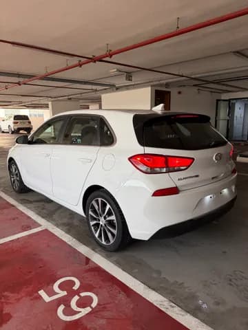 Used Hyundai Elantra 2.0L Premium 2019
