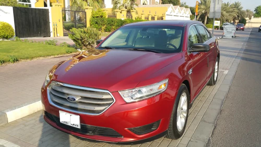 Used Ford Taurus 3.5L FWD 2014