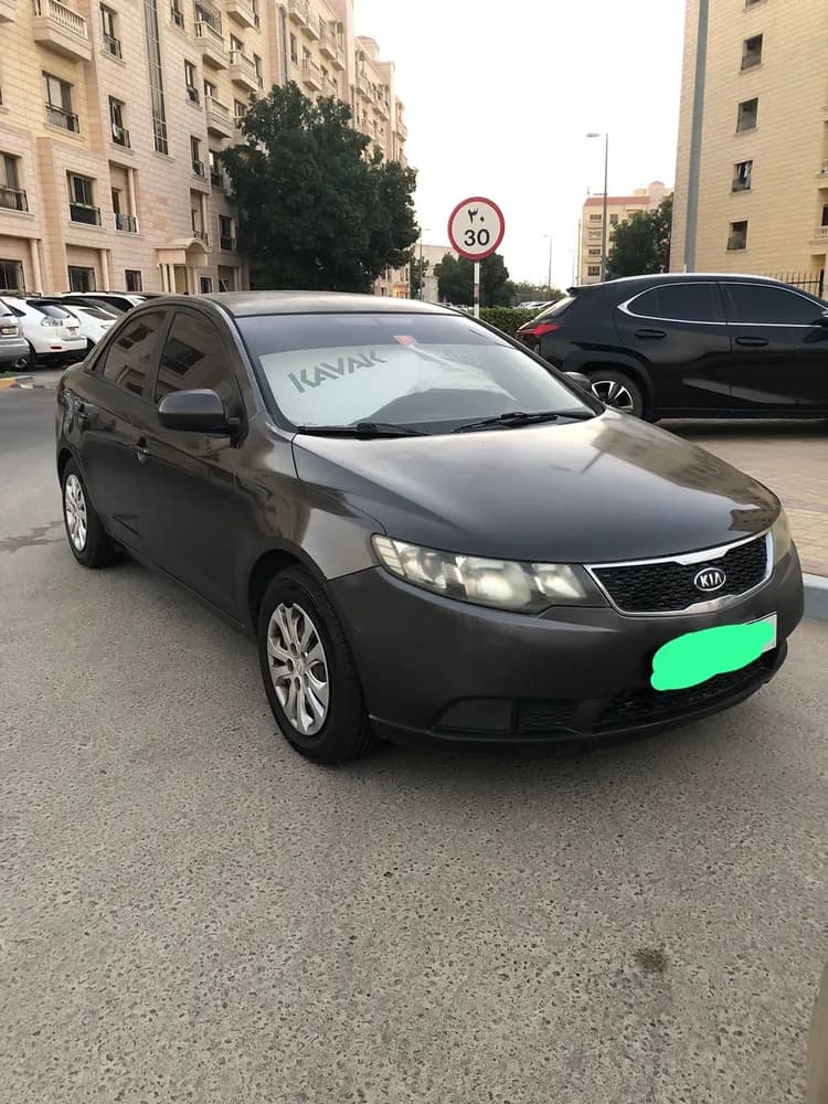 كيا سيراتو 1.6L Base 2012 مستعملة