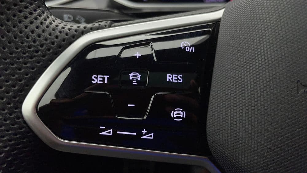 Used Volkswagen T-Roc 2023