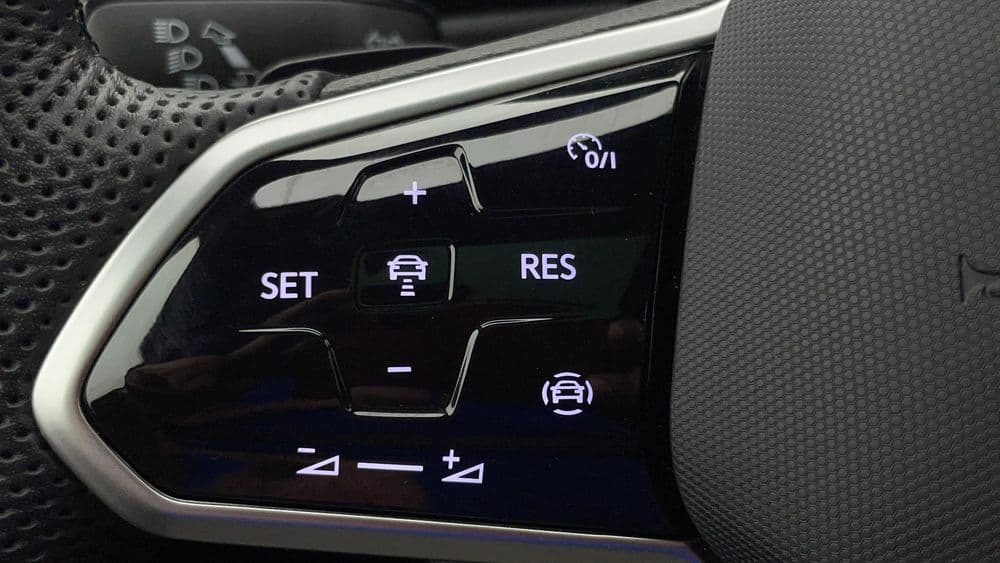 Used Volkswagen T-Roc 2023