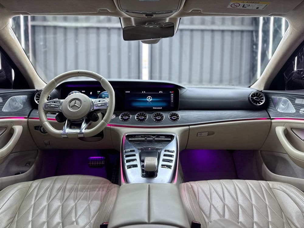 مرسيدس بنز AMG GT 4-Door Coupe 2019 مستعملة