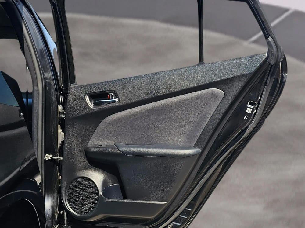 Used Toyota Prius+ 2020