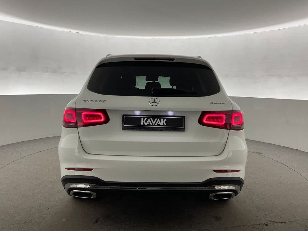 مرسيدس بنز الفئة- جي أل سي 2022 الجديد