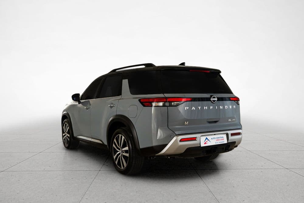 Used Nissan Pathfinder 2024