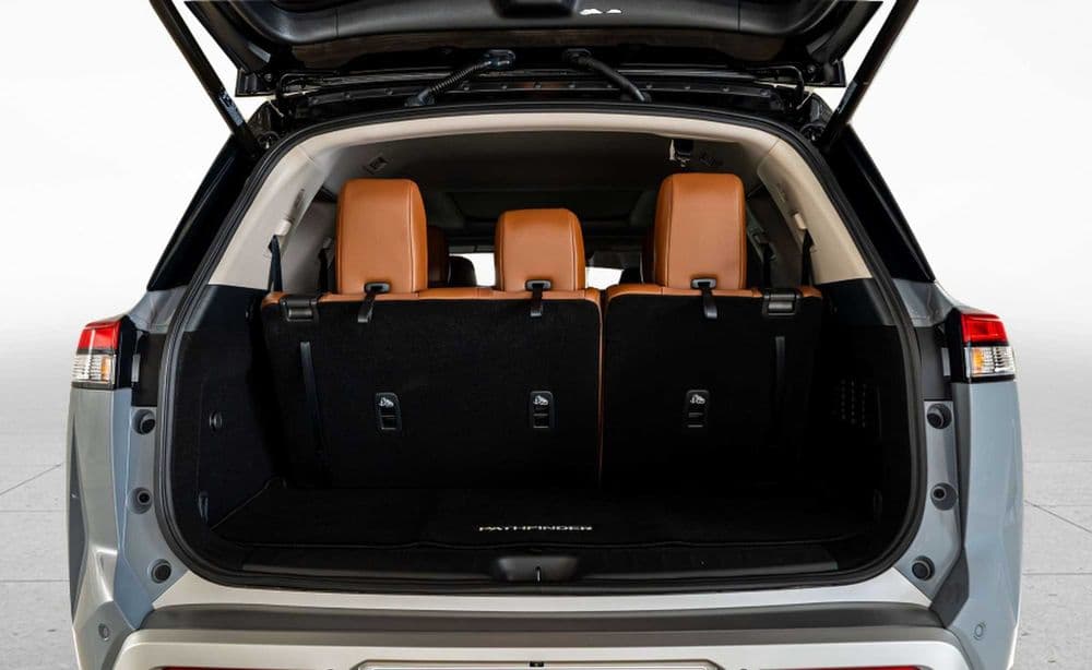 Used Nissan Pathfinder 2024