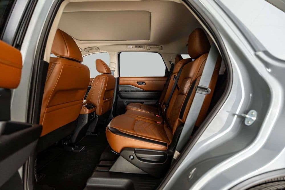 Used Nissan Pathfinder 2024