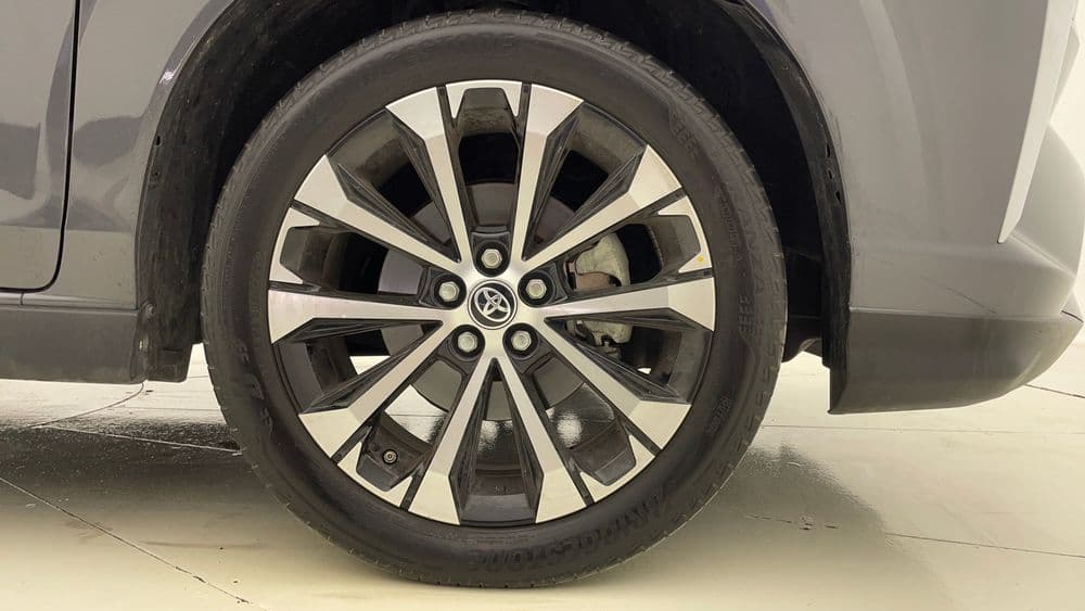 Used Toyota Veloz 2024