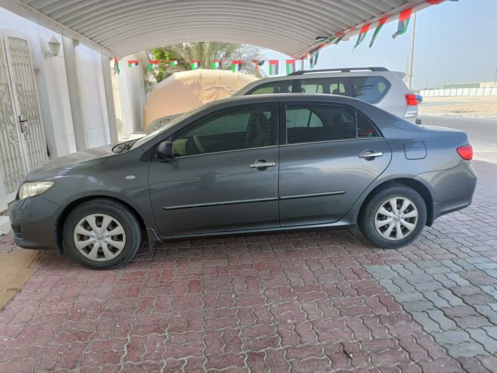 مستعملة تويوتا كورولا 1.8L 2010