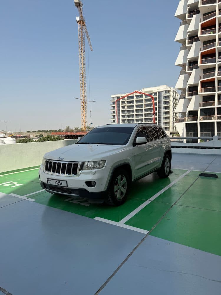 Used Jeep Grand Cherokee Limited 5.7L 2012