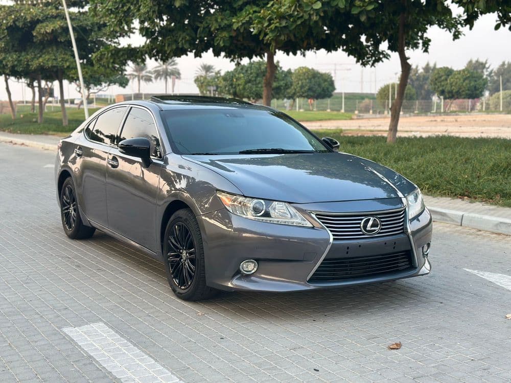 Used Lexus ES 350 4 door 3.5L 2015