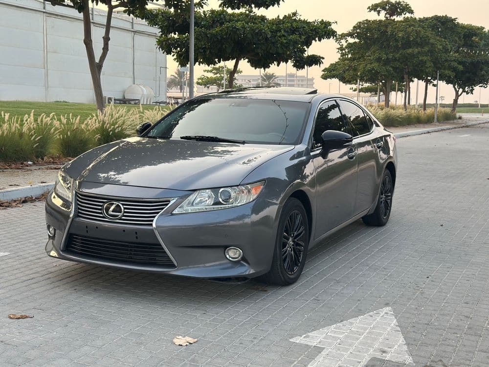 Used Lexus ES 350 4 door 3.5L 2015