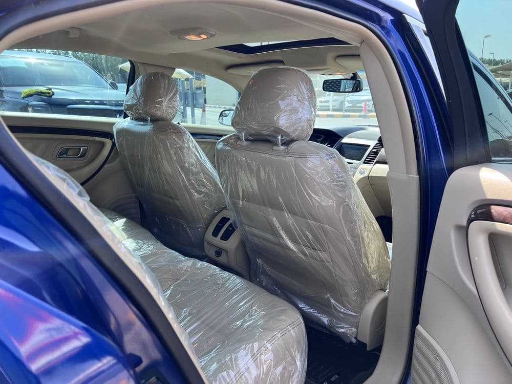 فورد تيريوس 3.5L V6 LTD 2015 مستعملة