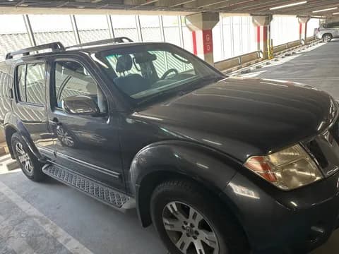 Used Nissan Pathfinder LE 2010 Used Nissan Pathfinder LE 2010 for sale