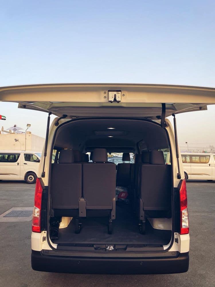 الجديد تويوتا هايس 2.8L Commuter A/T 2025