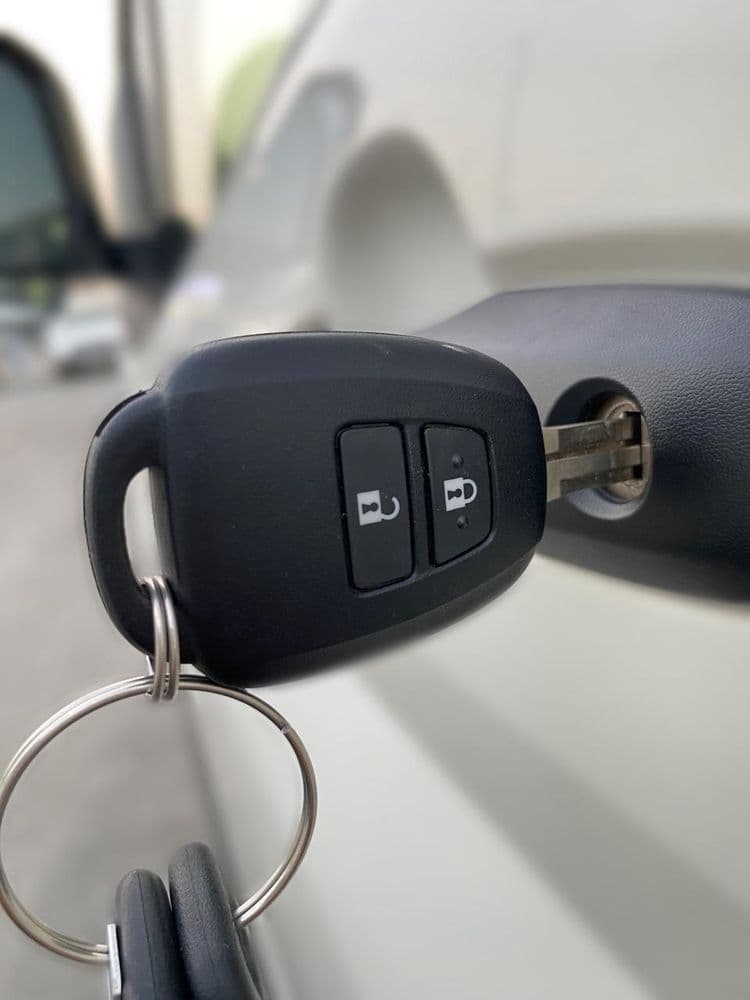 الجديد تويوتا هايس 2.8L Commuter A/T 2025