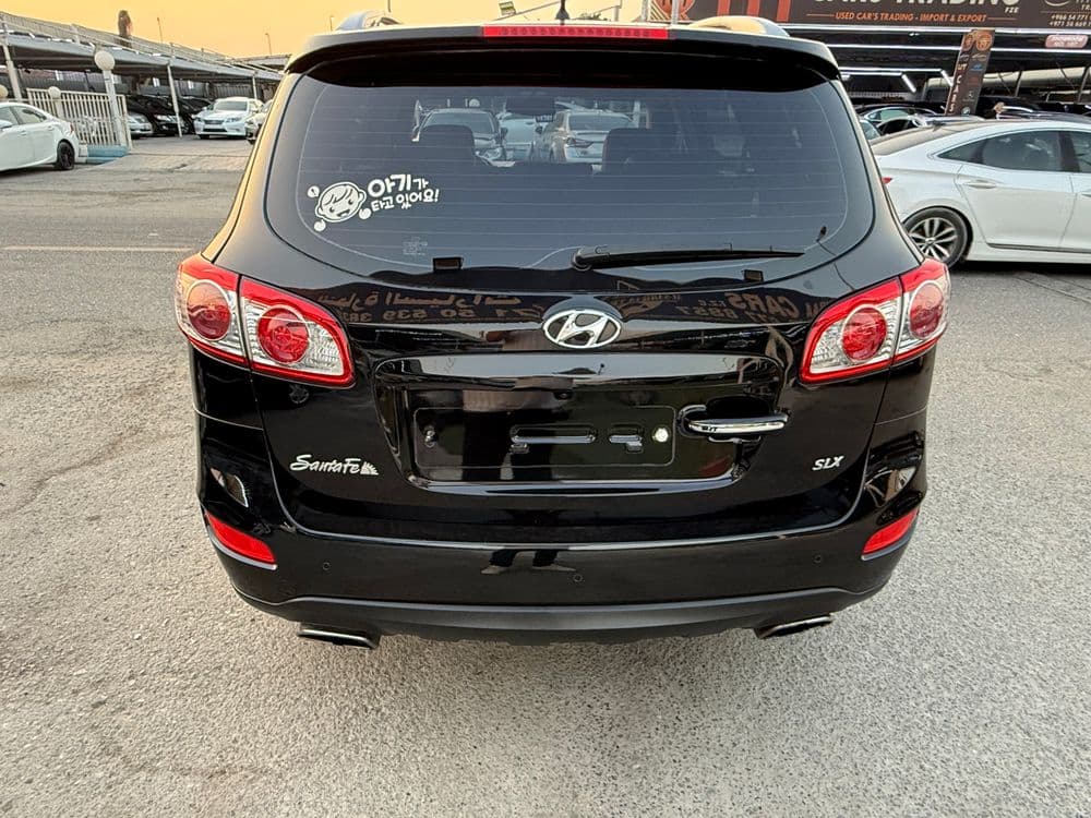 Used Hyundai Santa Fe 2.0L 2010
