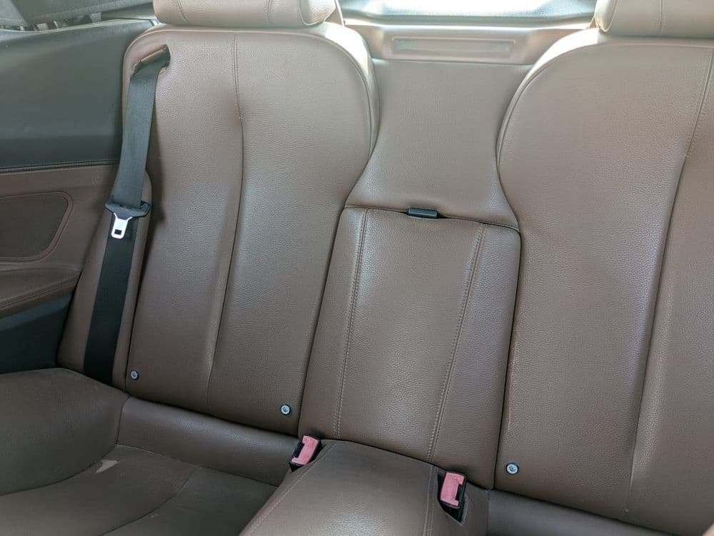 بي إم دبليو الفئة السادسة - مكشوفة 650i 2011 مستعملة