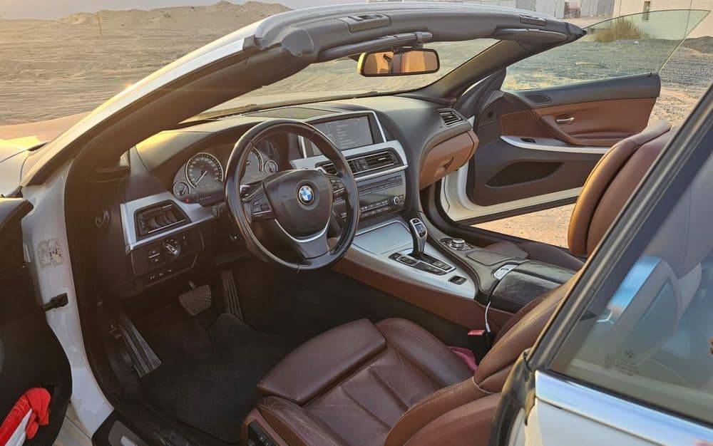 بي إم دبليو الفئة السادسة - مكشوفة 650i 2011 مستعملة