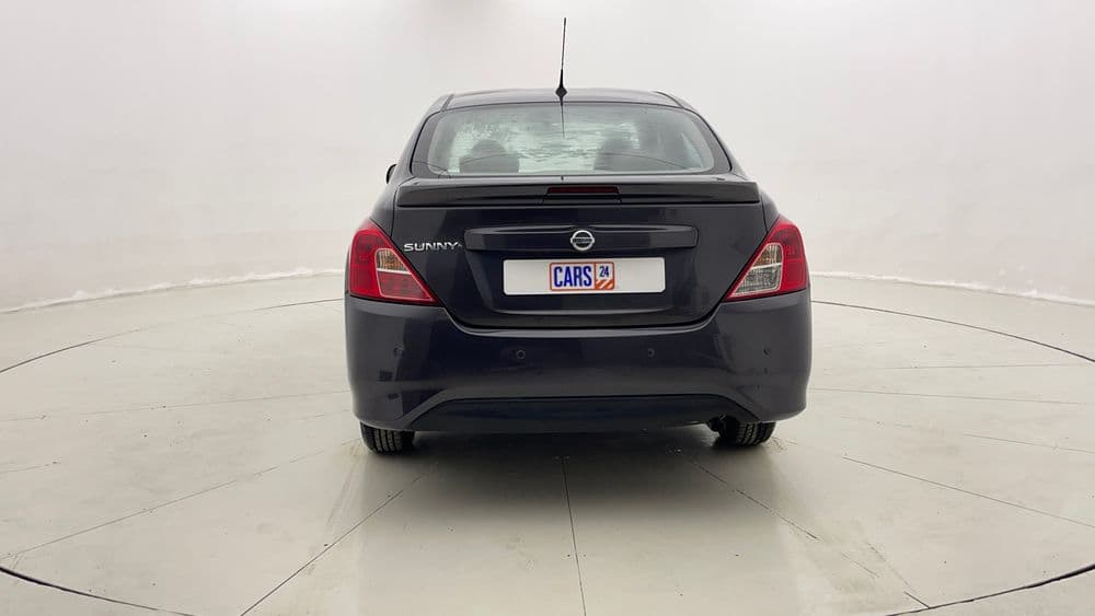 نيسان صني 2023 مستعملة