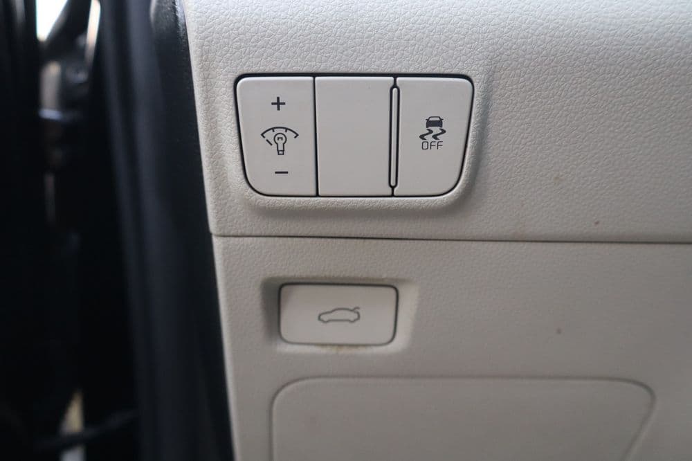 Used Kia K5 2.0L 2021