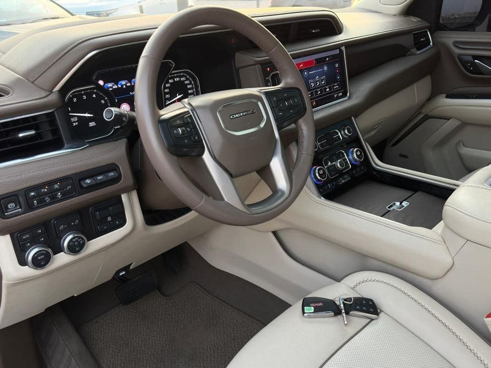 Used GMC Yukon Denali 6.2L Denali 2021