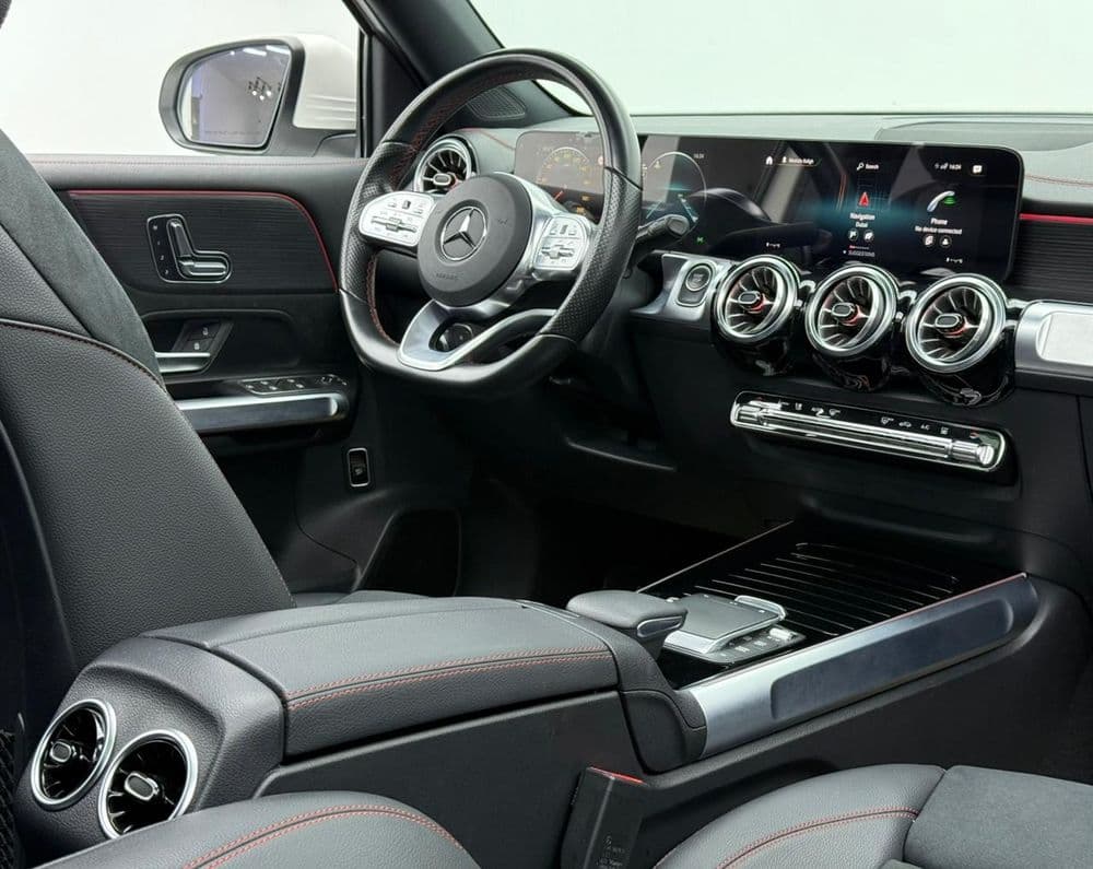 مستعملة مرسيدس بنز EQB 350 4MATIC 2023