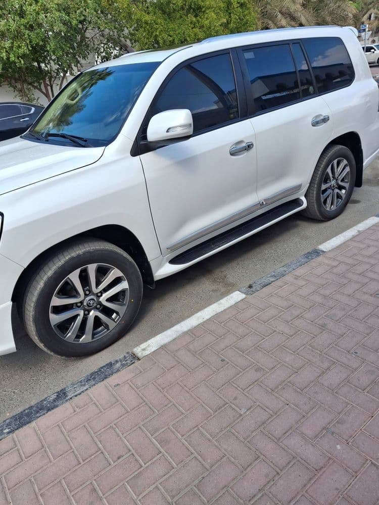 Used Toyota Land Cruiser GX.R+ 2013