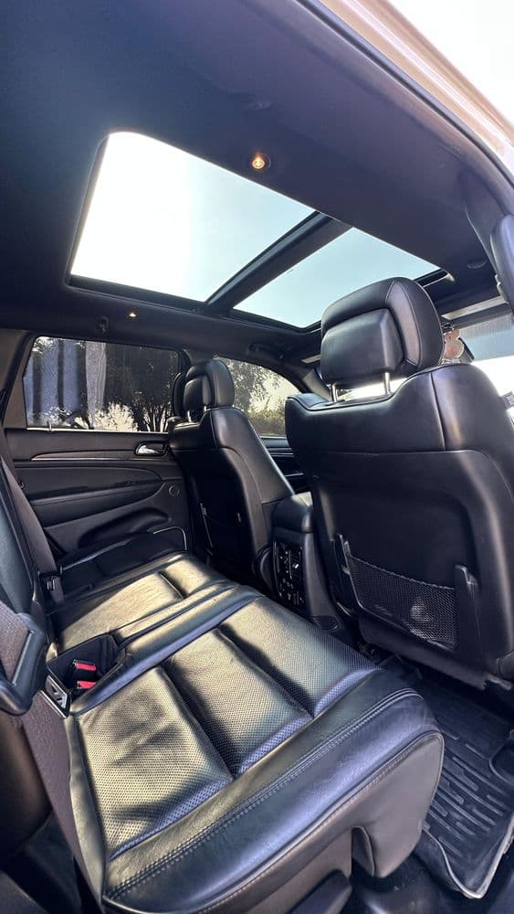 جيب جراند شيروكي 3.6L Altitude 2019 مستعملة