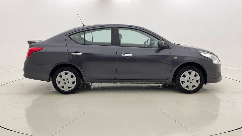 نيسان صني 2023 مستعملة