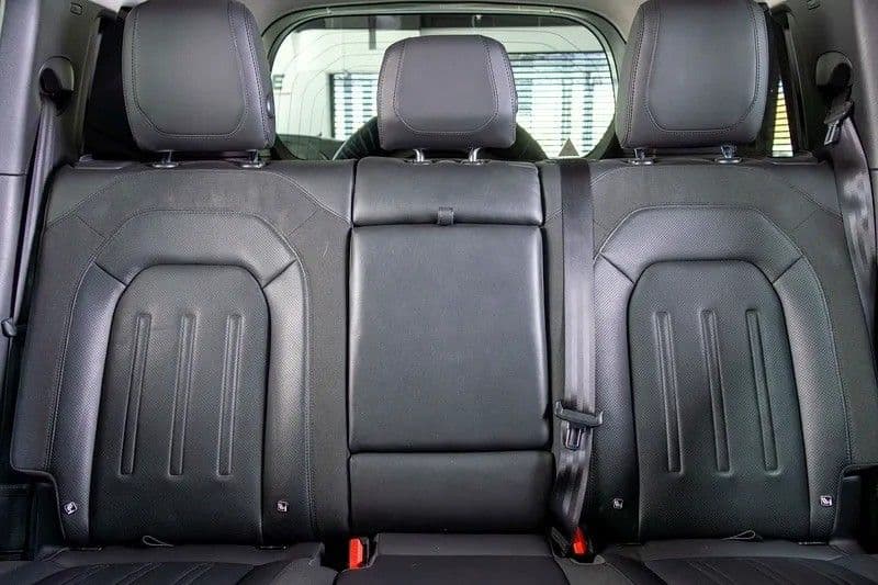 مستعملة لاند روفر ديفندر 110 SE P400 2021