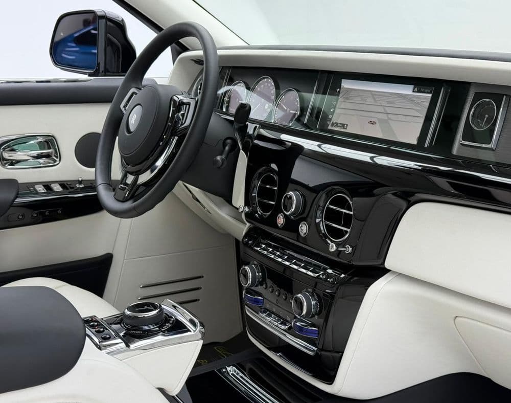 Used Rolls Royce Phantom 6.75L Standard Wheelbase 2024