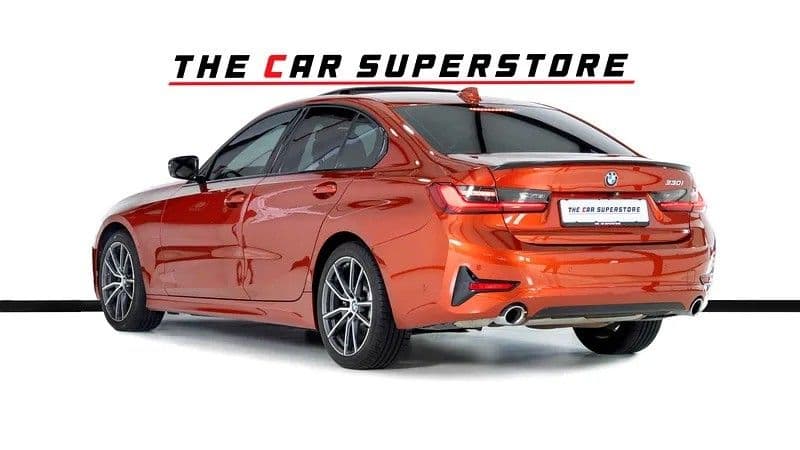 مستعملة بي إم دبليو الفئة الثالثة - سيدان 330i 2019