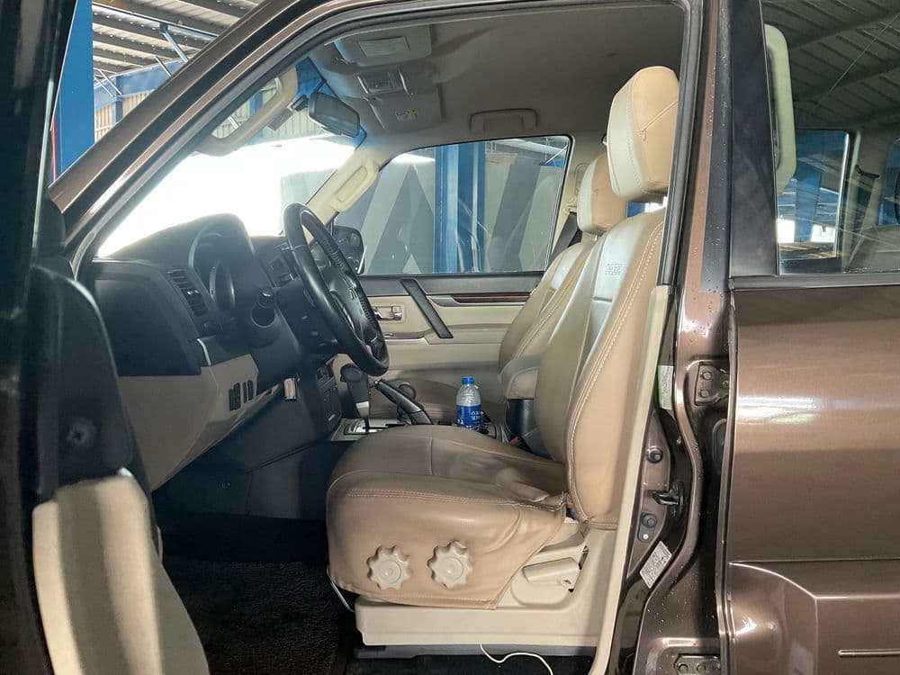 ميتسوبيشي باجيرو 2017 مستعملة