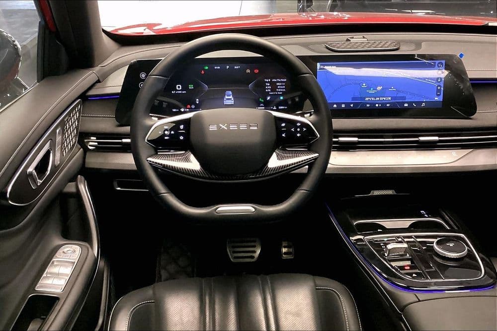 Used Exeed LX 2025