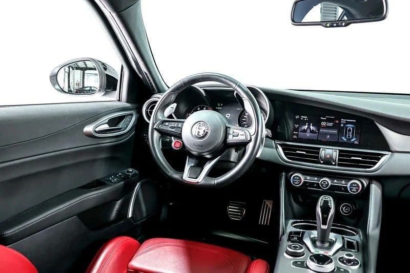 Used Alfa Romeo Giulia Veloce 2023