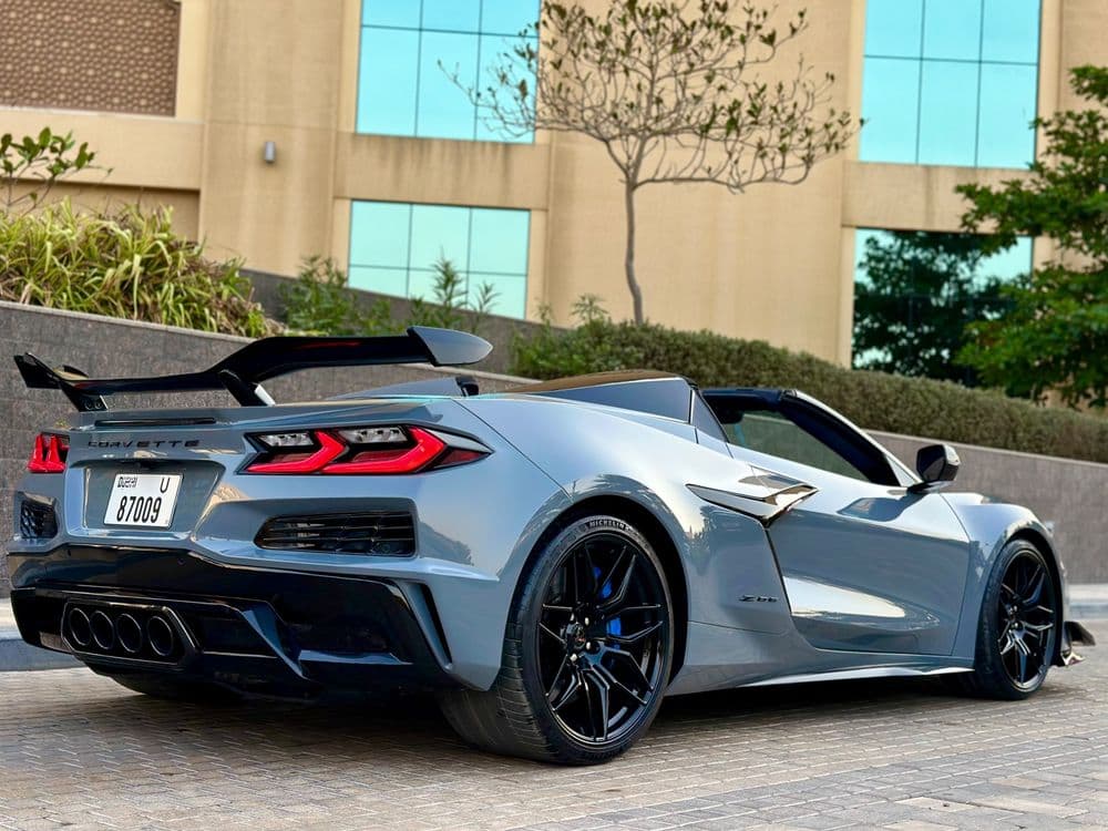 شفروليه كوفريت Z06 2024 مستعملة