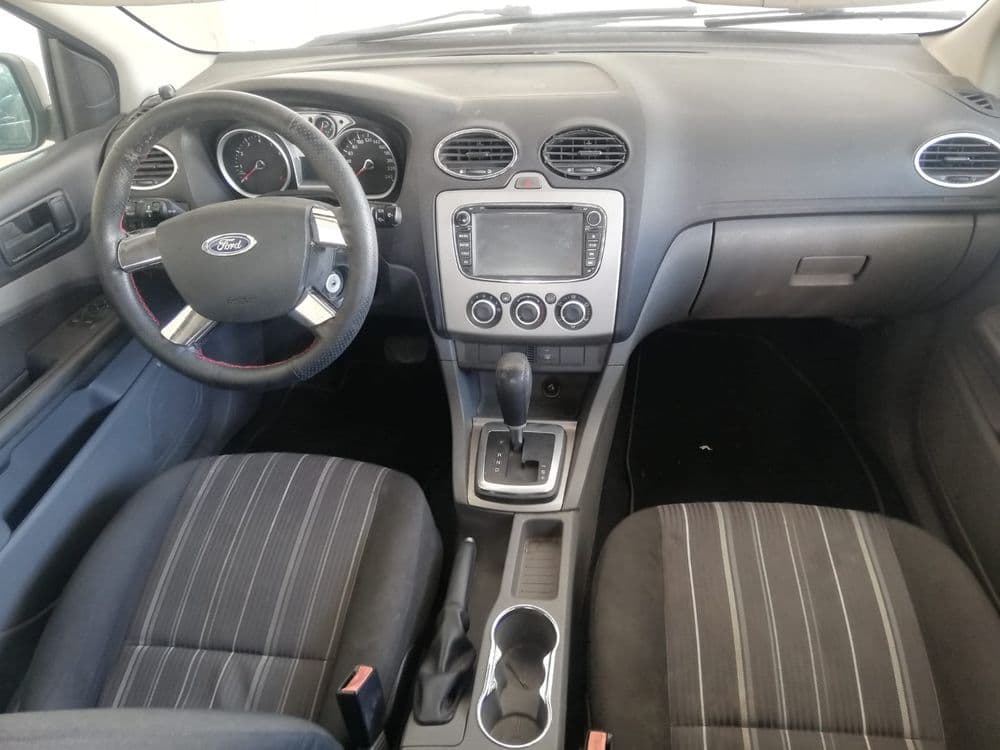 Used Ford Focus 1.6L Hatchback 2009