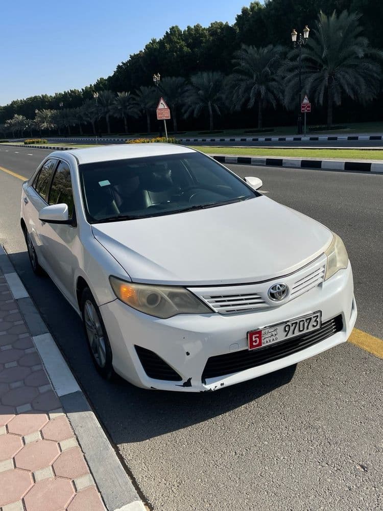 تويوتا كامري 2.5L GLX 2014 مستعملة