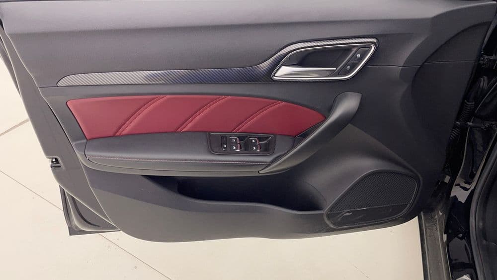 إم جي 6 2023 مستعملة