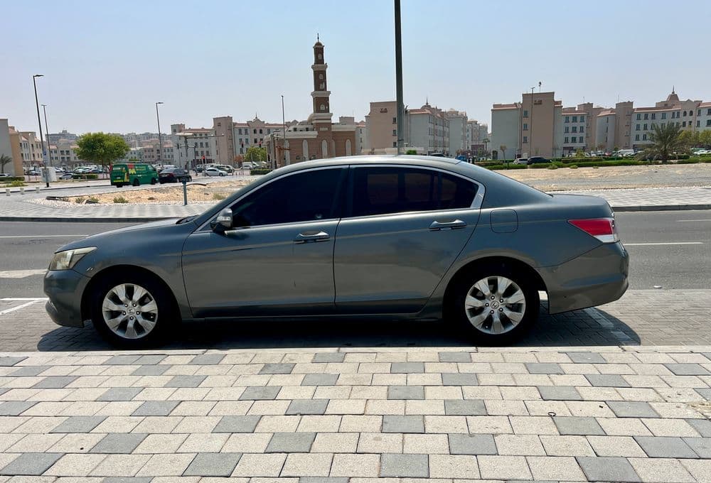 هوندا أكورد 2.4 لتر إي أكس 2011 مستعملة