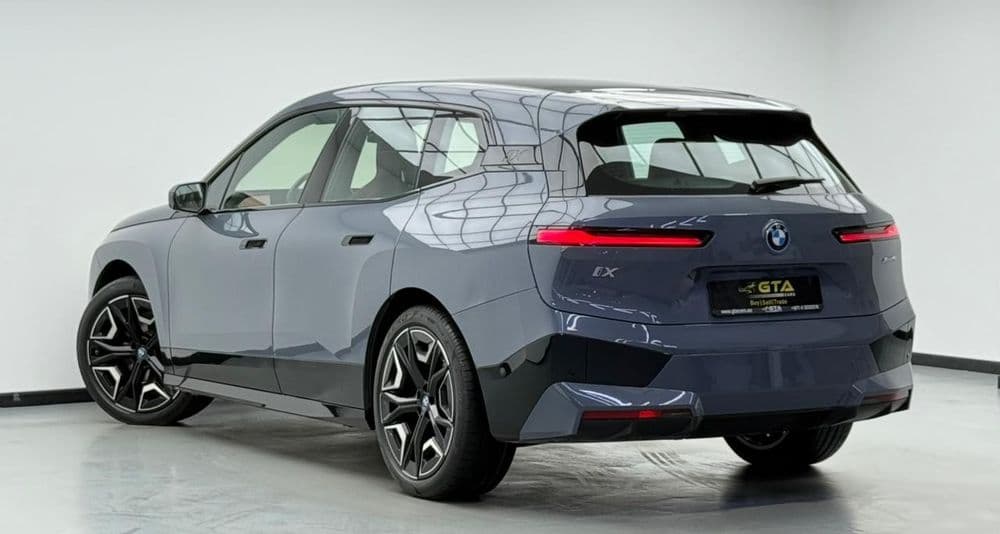 بي إم دبليو IX xDrive40 2023 مستعملة