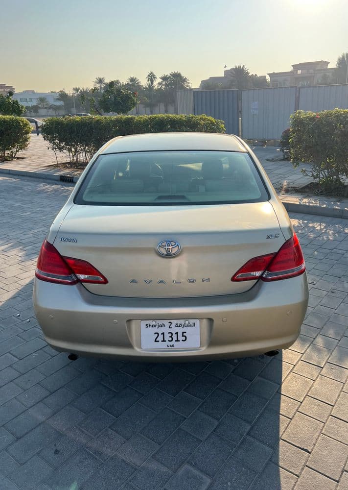 تويوتا أفالون Sedan 2007 مستعملة